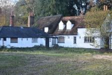 Checkendon pub