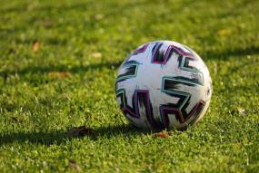 Davis scores brace as Kites downed