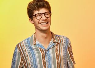 Up and coming comedian returns to Norden Farm