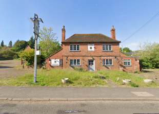 Plan refused to turn former Chequers pub into family home