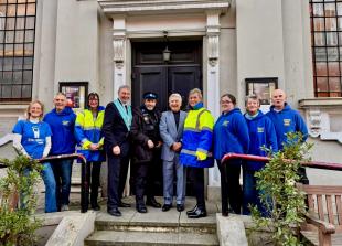 Masonic lodges in Windsor and Eton donate &pound;1,000 to Windsor Street Angels