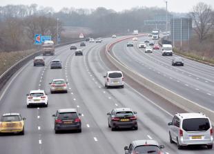M4 closed eastbound due to overturned car near Junction 7