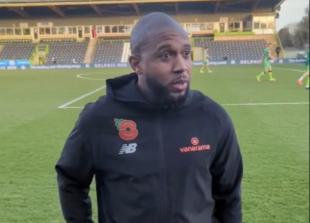 Ring of confidence: Peters' lucky charm as De Havilland's double seals second Magpies win