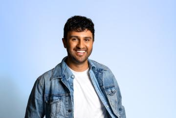 Pop culture sensation takes debut live comedy tour to Maidenhead