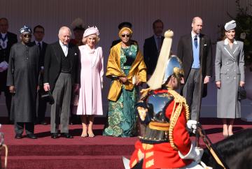 President of Nigeria welcomed to Windsor in landmark state visit