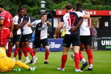 'Resilient and ruthless' – Peters lauds Maidenhead United's grit after Bath City blitz