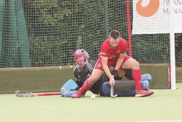 Marlow's men and women show promise despite opening day defeats to Bath Buccaneers
