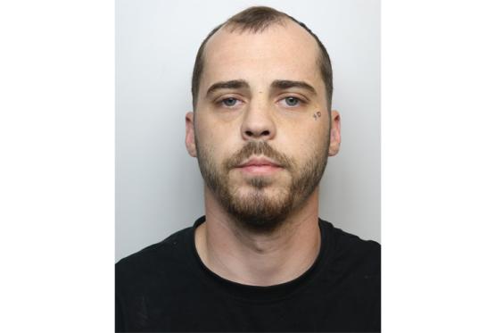 Man wanted in Windsor for emergency recall to prison after skipping curfew
