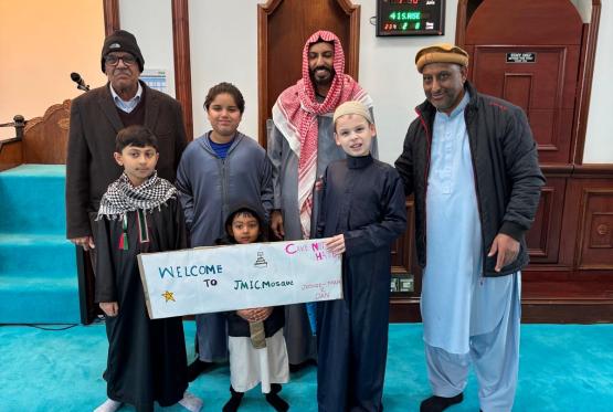 Social media star The Joshie Man brings 'Cake Not Hate&rsquo; campaign to RBWM and Slough