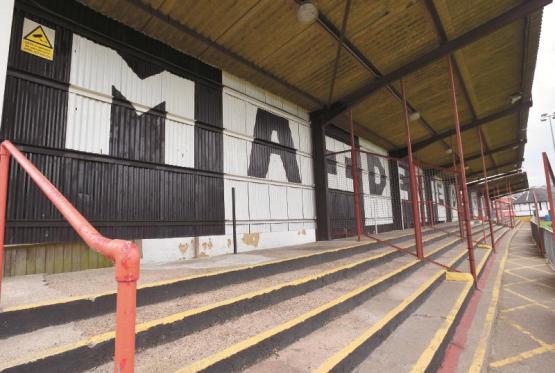 Davies braces Slough Town for 'hostile' Boxing Day derby with Maidenhead United