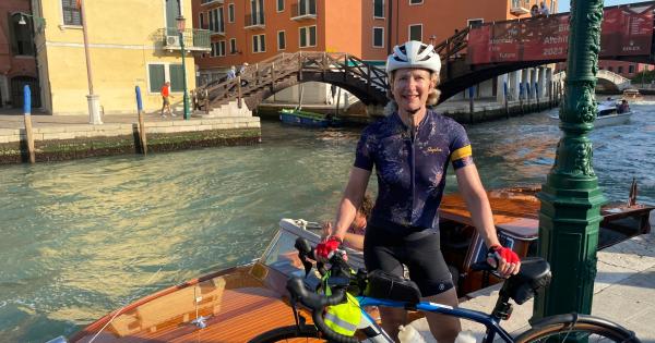 Windsor woman to ride Tour de France route in memory of late husband