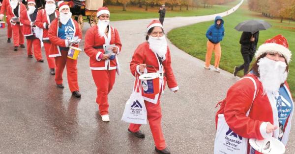 In pictures: Santas galore descend on Windsor to promote upcoming Dash for Alexander Devine