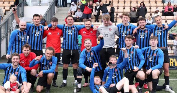 Cup holders Old Windsor march on as League Cup returns after winter break