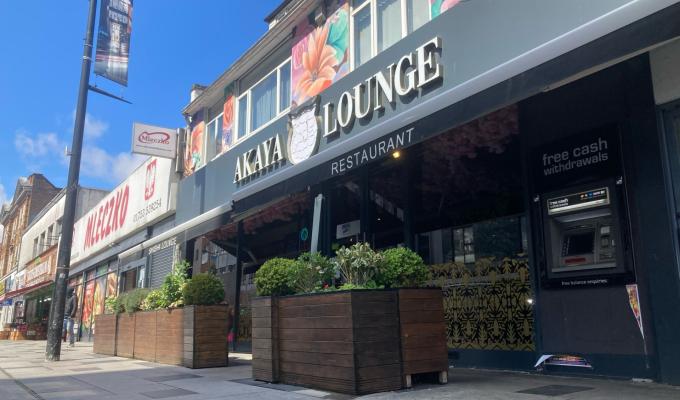 Slough High Street shisha bar has licence suspended after immigration bust