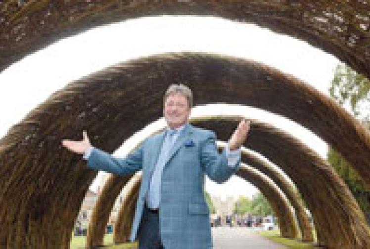 Diamond Jubilee willow arch has a new Windsor home Windsor Express