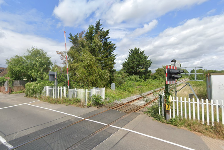 Cookham homes turned down over fear of car-train crashes