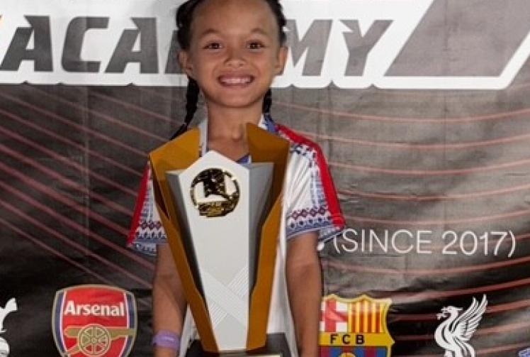 Jasmine celebrates Professional Academy 7s title in Singapore
