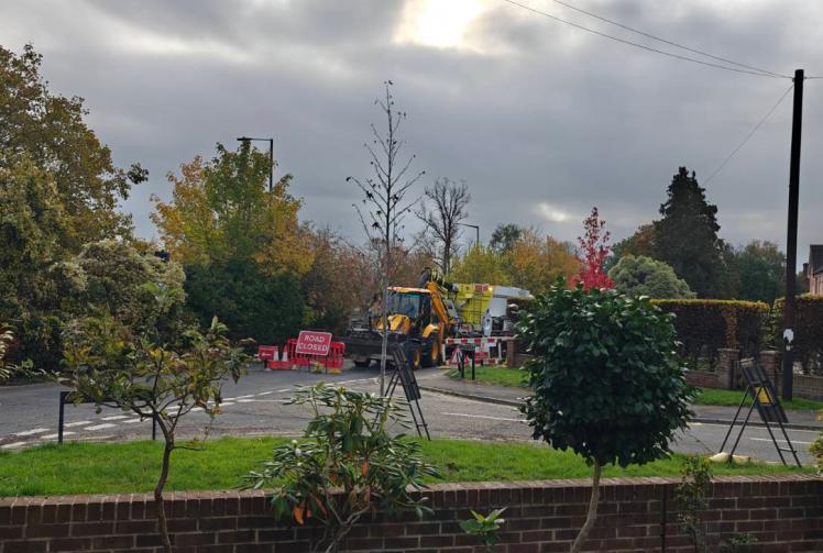 Cadent gas supplier apologises to residents as road closed ‘in error’: 