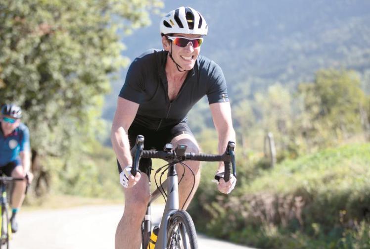 Harry Potter actor to join cycling challenge for Thames Hospice