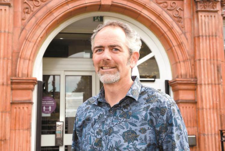 Citizens Advice 'open for business' with &pound;15,000 grant help from Louis Baylis Trust