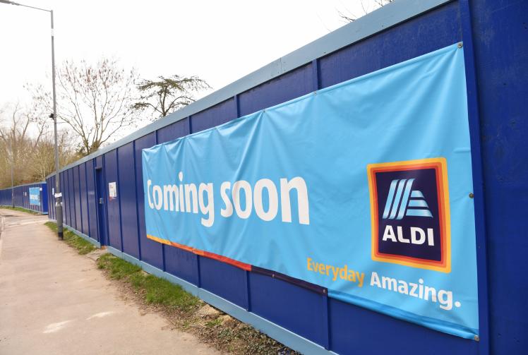 Aldi has ‘no intention’ of keeping Dedworth Road store open until