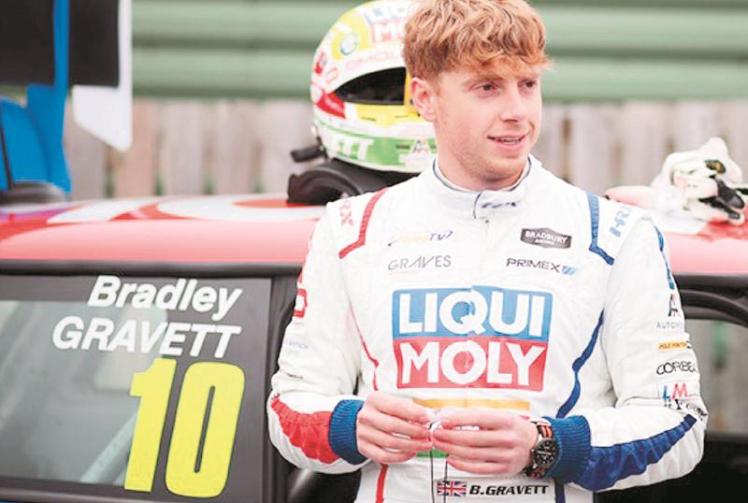 Gravett setting his sights on some top 10 finishes in Mini Challenge series
