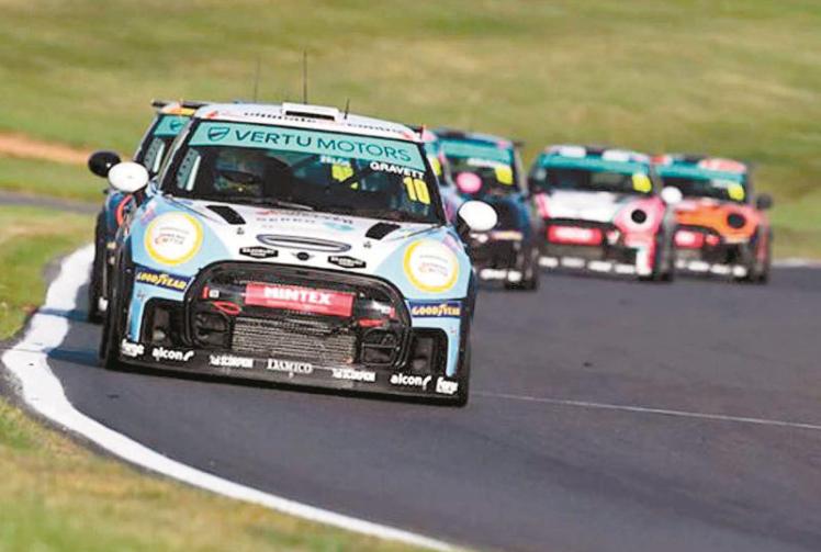 Bradley Gravett signs off the season with hat-trick at Brands Hatch