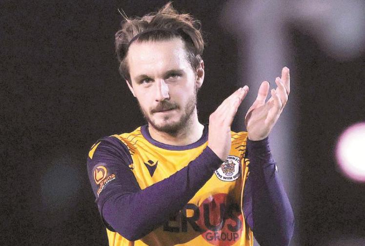 Football round-up: Slough Town held by Chelmsford in Arbour Park stalemate