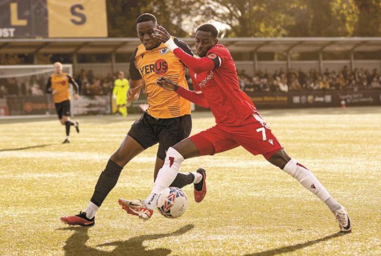 Slough Town brought down to earth by Welling United's injury-time winner
