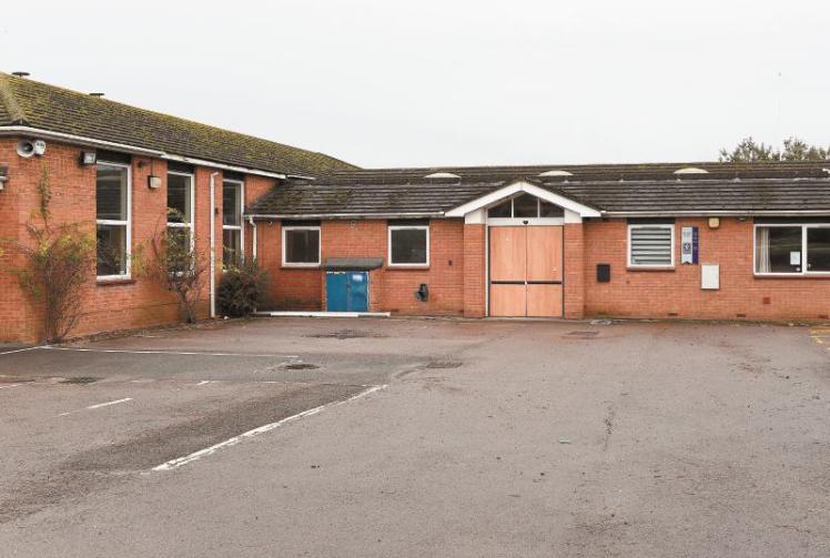 Padel club in Maidenhead applies for late night alcohol and music licence 