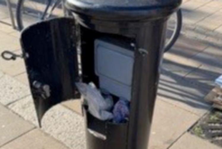 Business owner &lsquo;deflated&rsquo; to find bin overflowing
