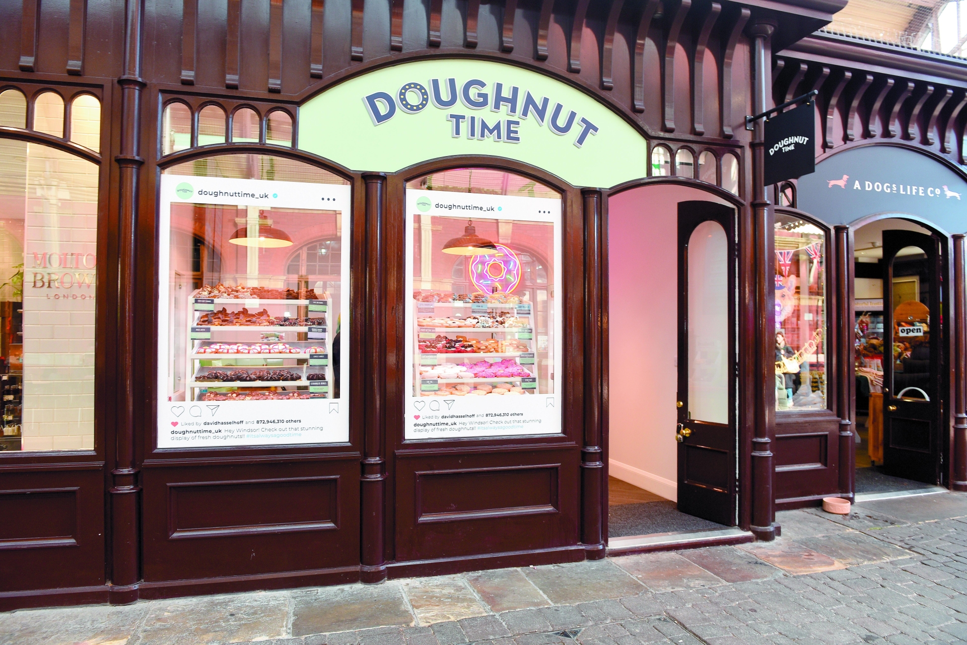 New doughnut store opens in Windsor town centre Maidenhead Advertiser